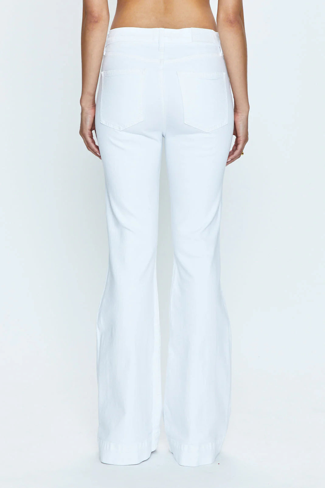 Kinsley Mid Rise Ultra Flare Jean - Le Blanc