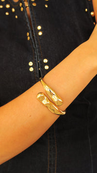 Vera Cuff