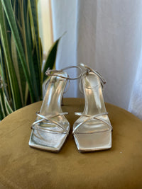 Esra Gold Metallic Heel