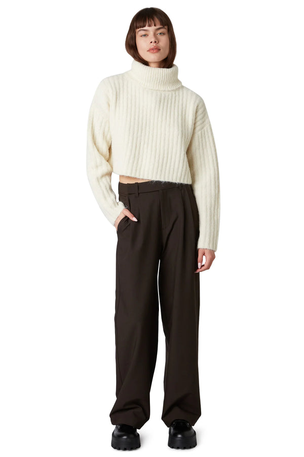 Kara Trouser