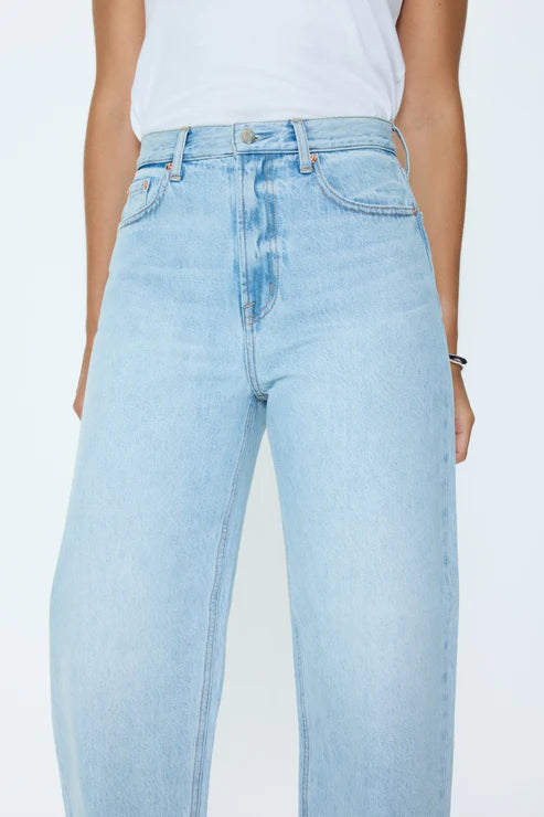 Wes High Rise Barrel Jeans - Waves