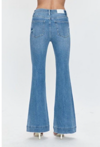 Kinsley Mid Rise Ultra Flare - Essay