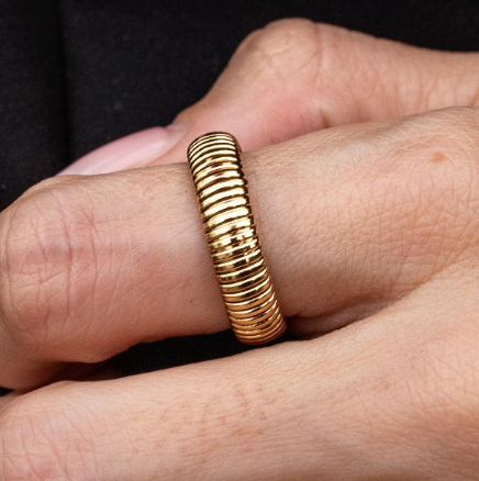 Reign Ring