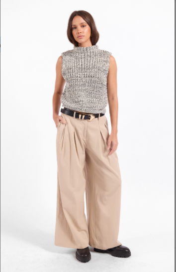 Willams Sleeveless Sweater