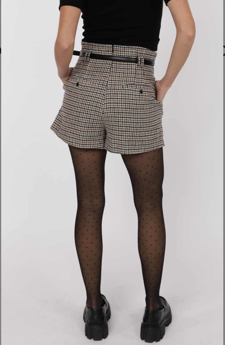Memorabila Shorts