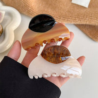 ELEGANT AND STYLISH WOOD GRAIN HAIRPIN
