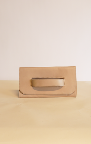 Mare Handle Clutch - assorted colors